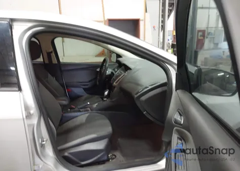 2013 Ford Focus Se z USA, uszkodzony, nr VIN 1FADP3F20DL158386